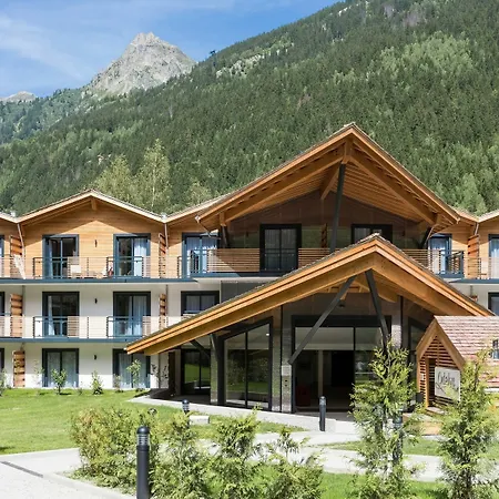 Prestige Odalys Isatis Aparthotel 4*