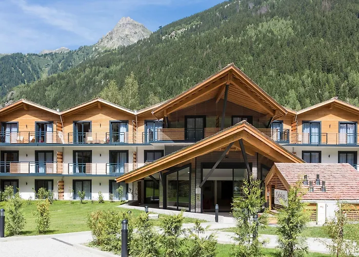 Odalys Isatis Апарт-отель 4*