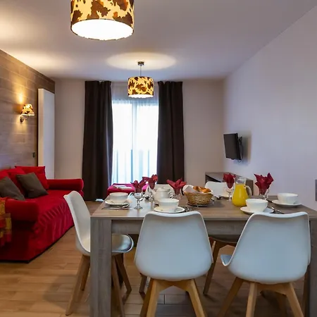 Prestige Odalys Isatis Aparthotel 4*