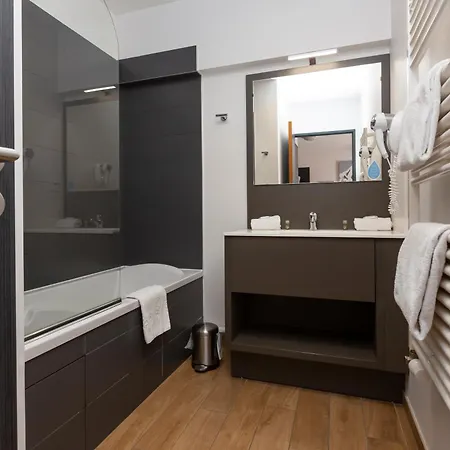 Prestige Odalys Isatis Aparthotel 4*