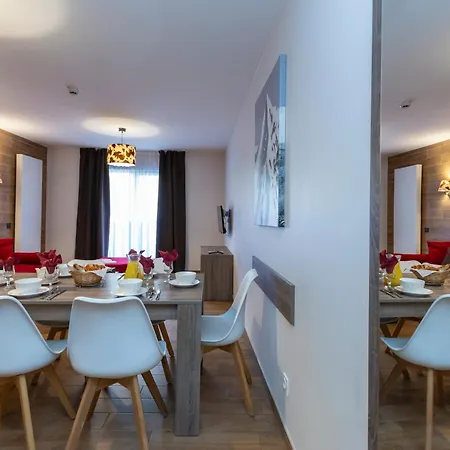 Aparthotel Prestige Odalys Isatis 4*